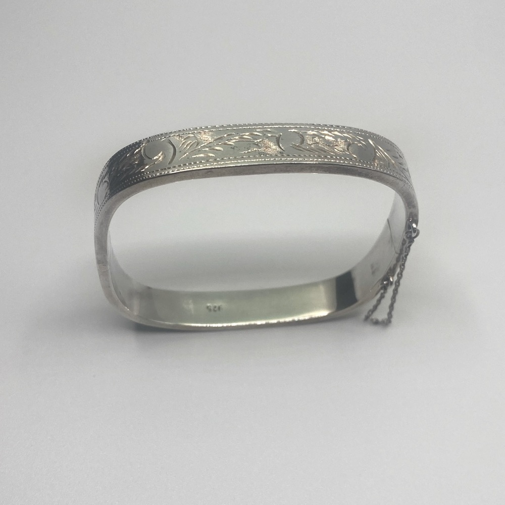 Sterling Silver Squared Off Bangle. - image 3